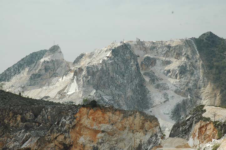 Montagne fatte a pezzi